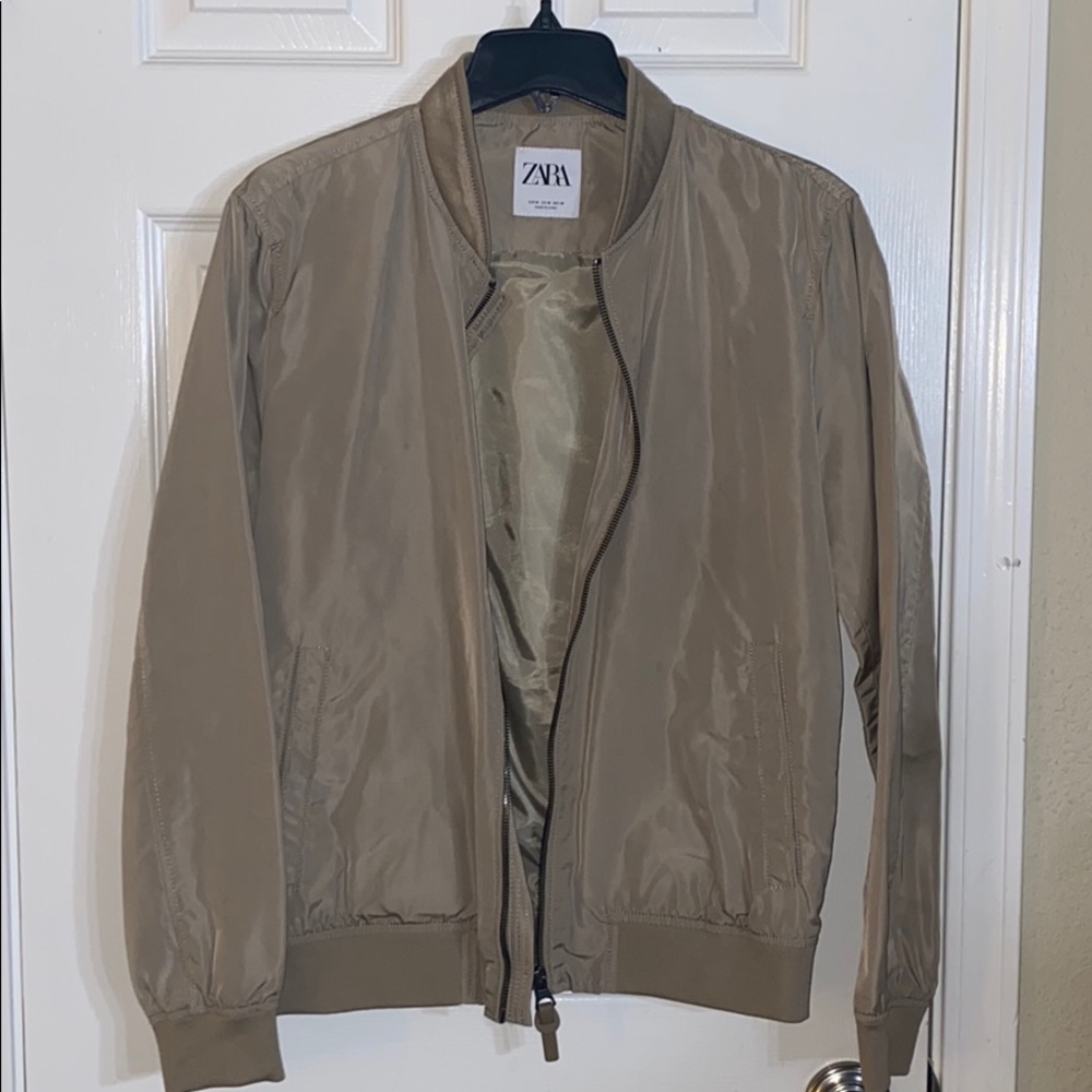 Zara Tan Nylon Bomber Size Medium